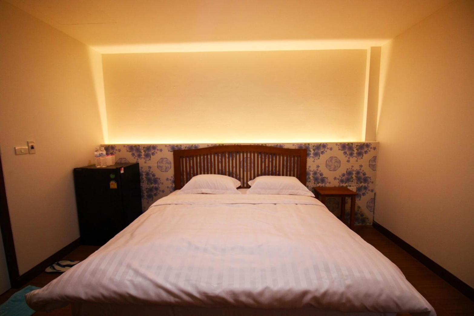 Bk Hotel Mae Sariang Zewnętrze zdjęcie