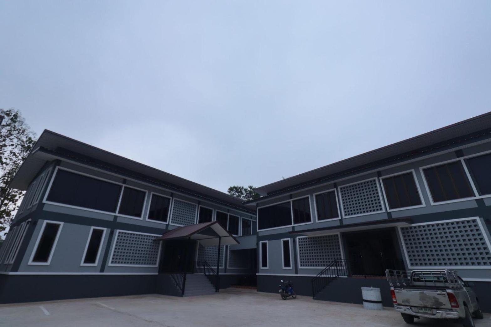 Bk Hotel Mae Sariang Zewnętrze zdjęcie